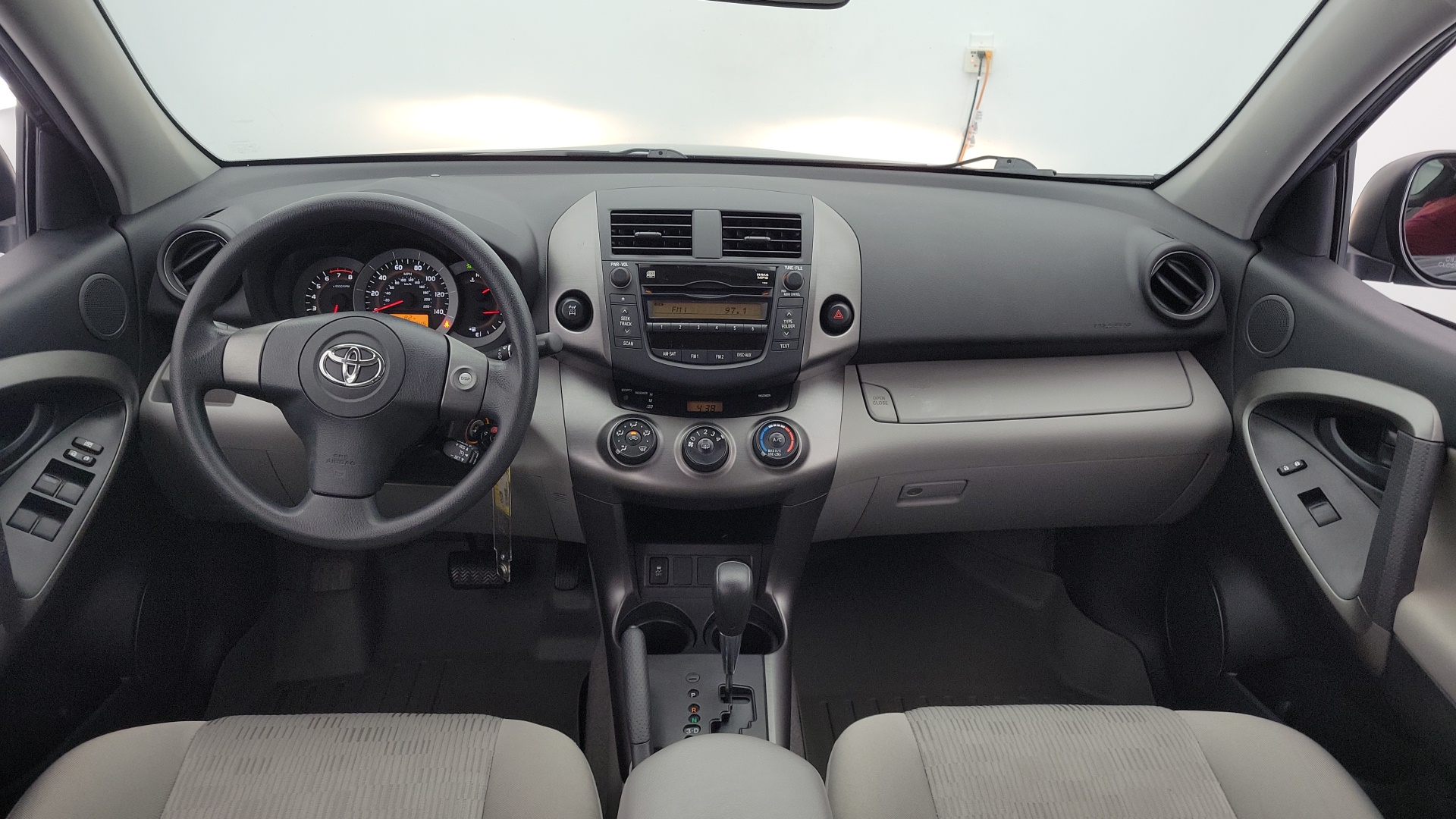 2009 Toyota RAV4 Base 3