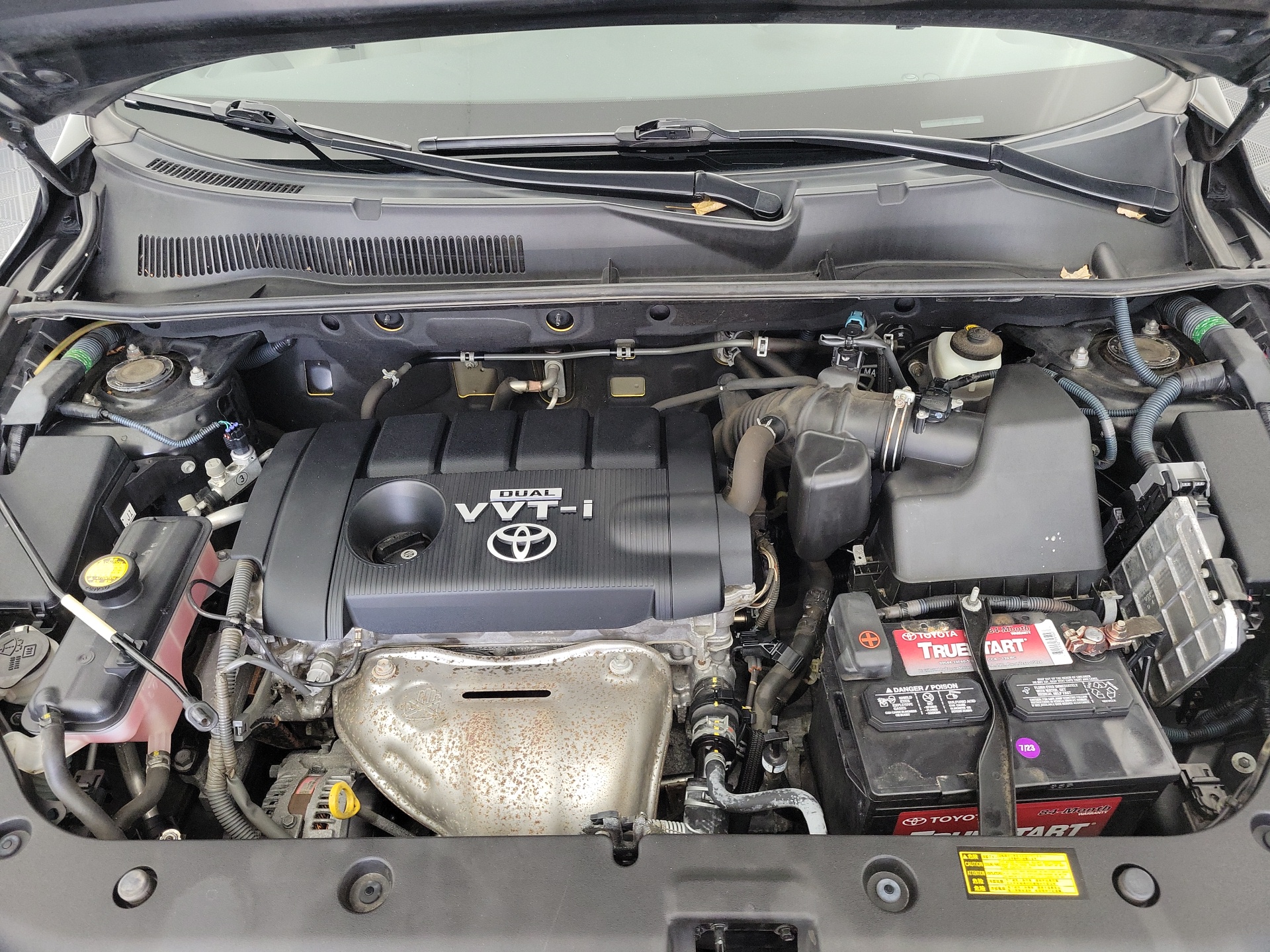 2009 Toyota RAV4 Base 24