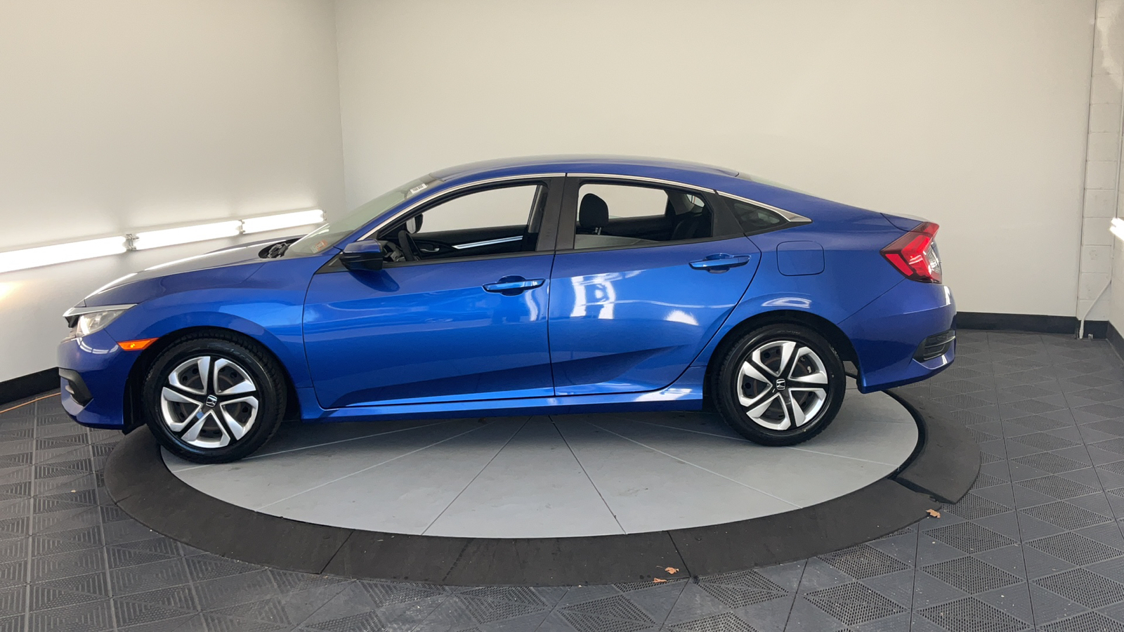 2017 Honda Civic LX 9