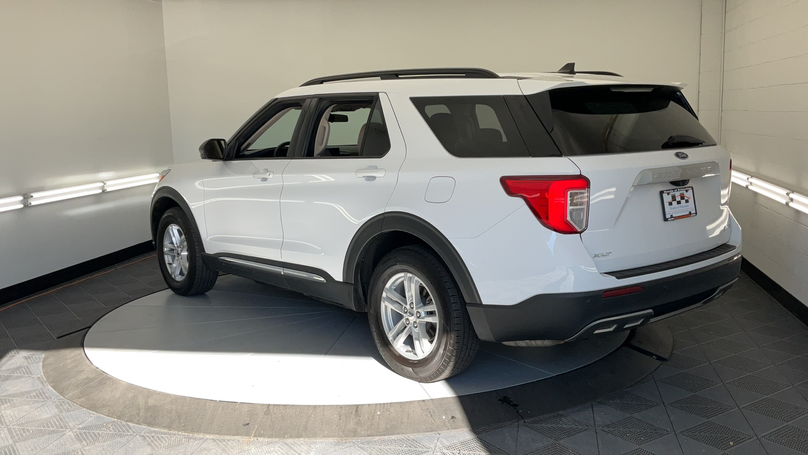 2022 Ford Explorer XLT 10