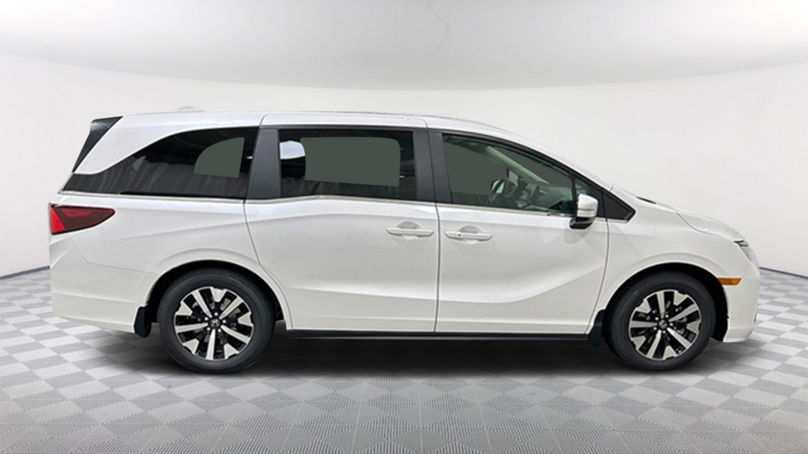 2025 Honda Odyssey EX-L 8