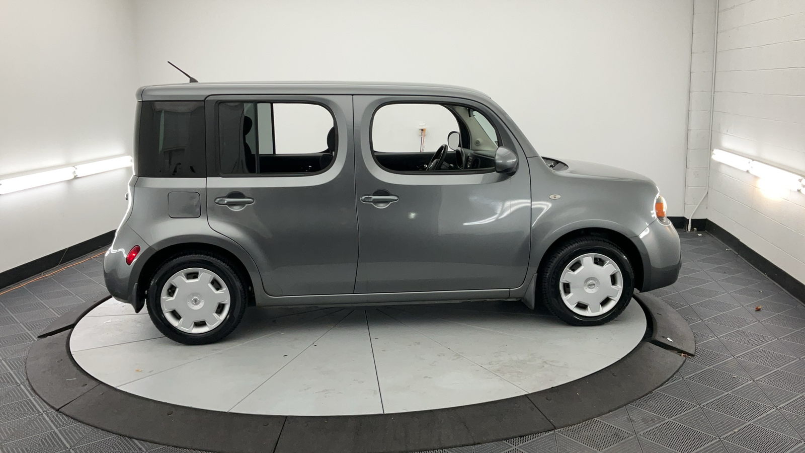 2010 Nissan Cube 1.8 S 12