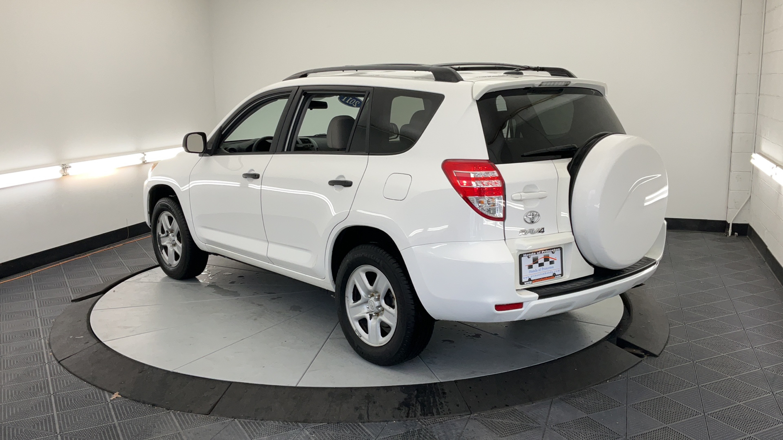 2011 Toyota RAV4 Base 9