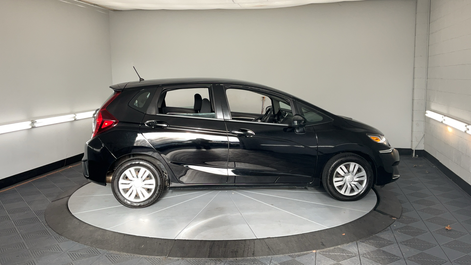 2017 Honda Fit LX 13