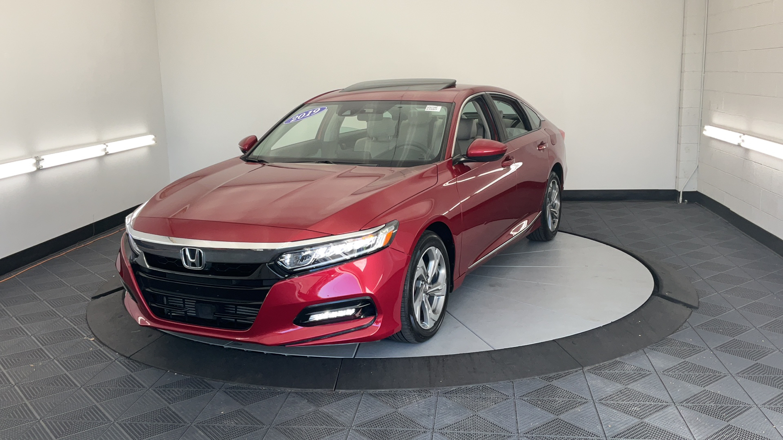 2019 Honda Accord EX 8