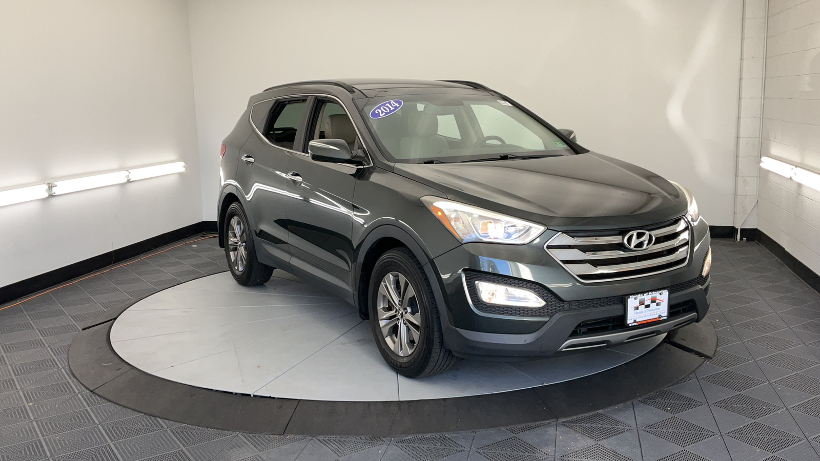 2014 Hyundai Santa Fe Sport Base 1