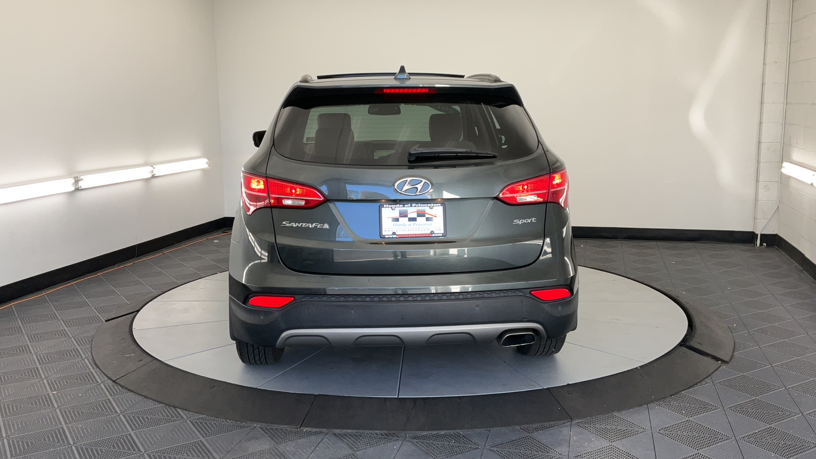 2014 Hyundai Santa Fe Sport Base 11