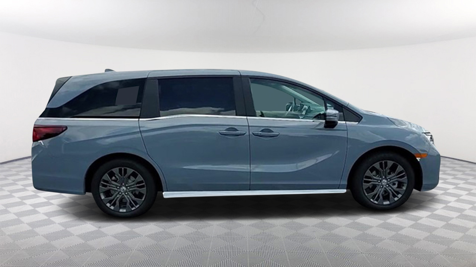 2025 Honda Odyssey Touring 4