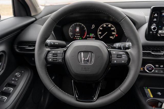 2025 Honda HR-V EX-L 9