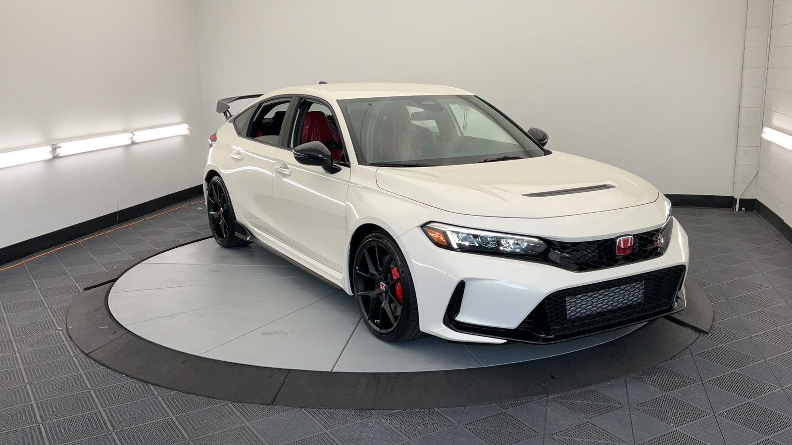 2025 Honda Civic Type R Base 1