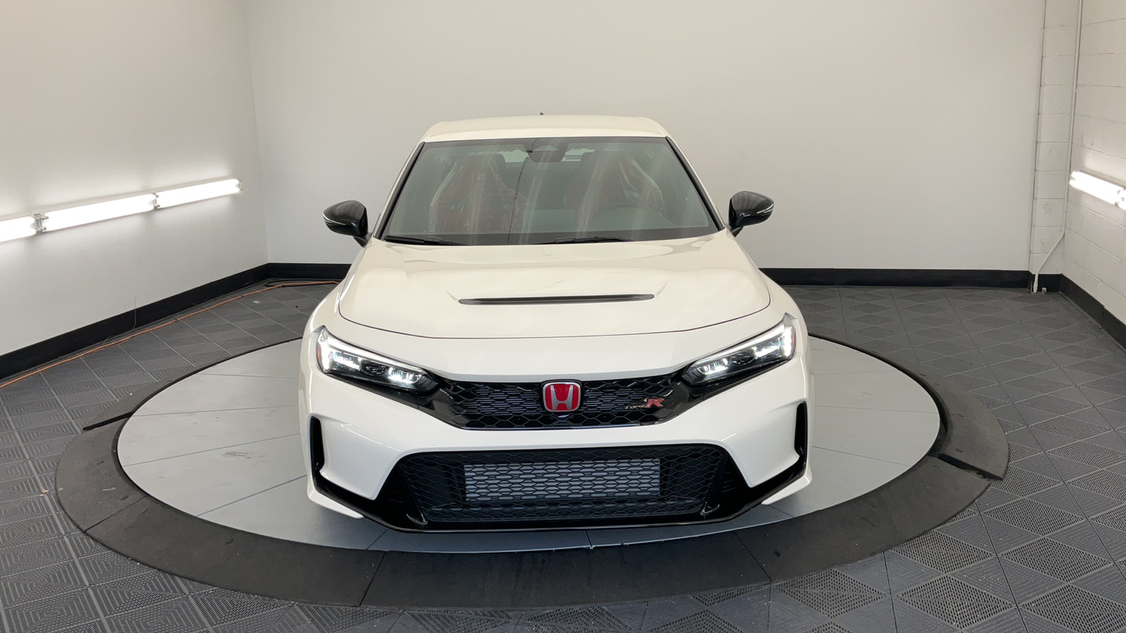 2025 Honda Civic Type R Base 7