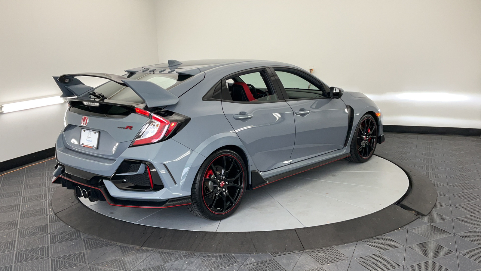 2021 Honda Civic Type R Touring 12