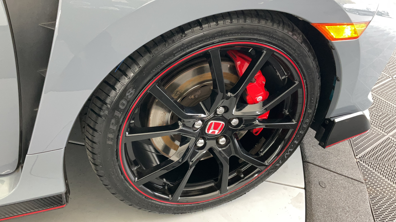 2021 Honda Civic Type R Touring 34