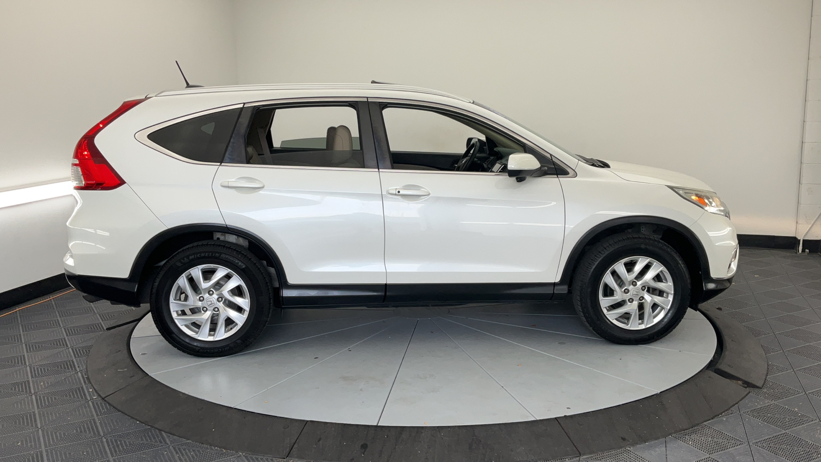 2015 Honda CR-V EX-L 11