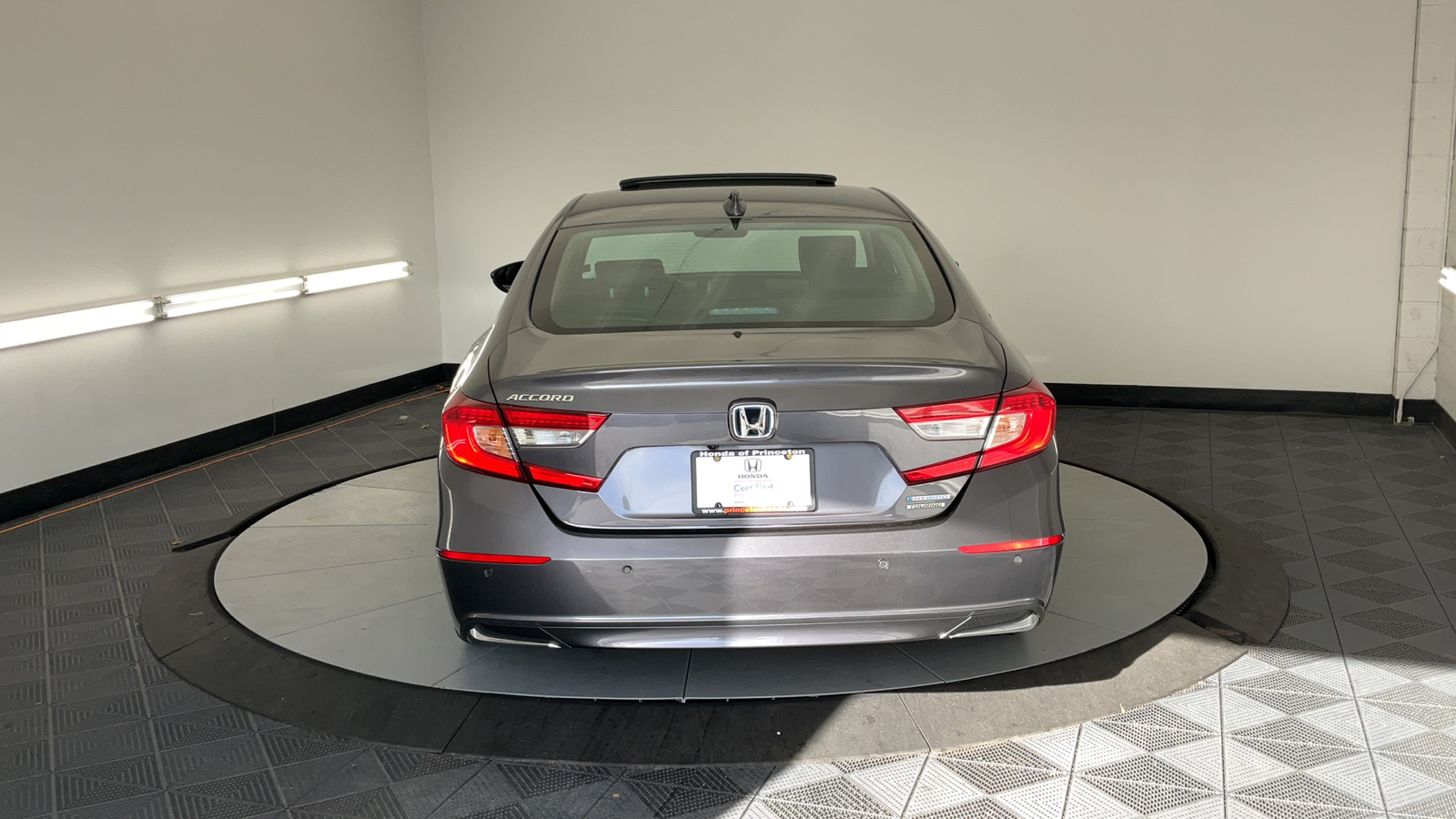 2021 Honda Accord Hybrid Touring 11