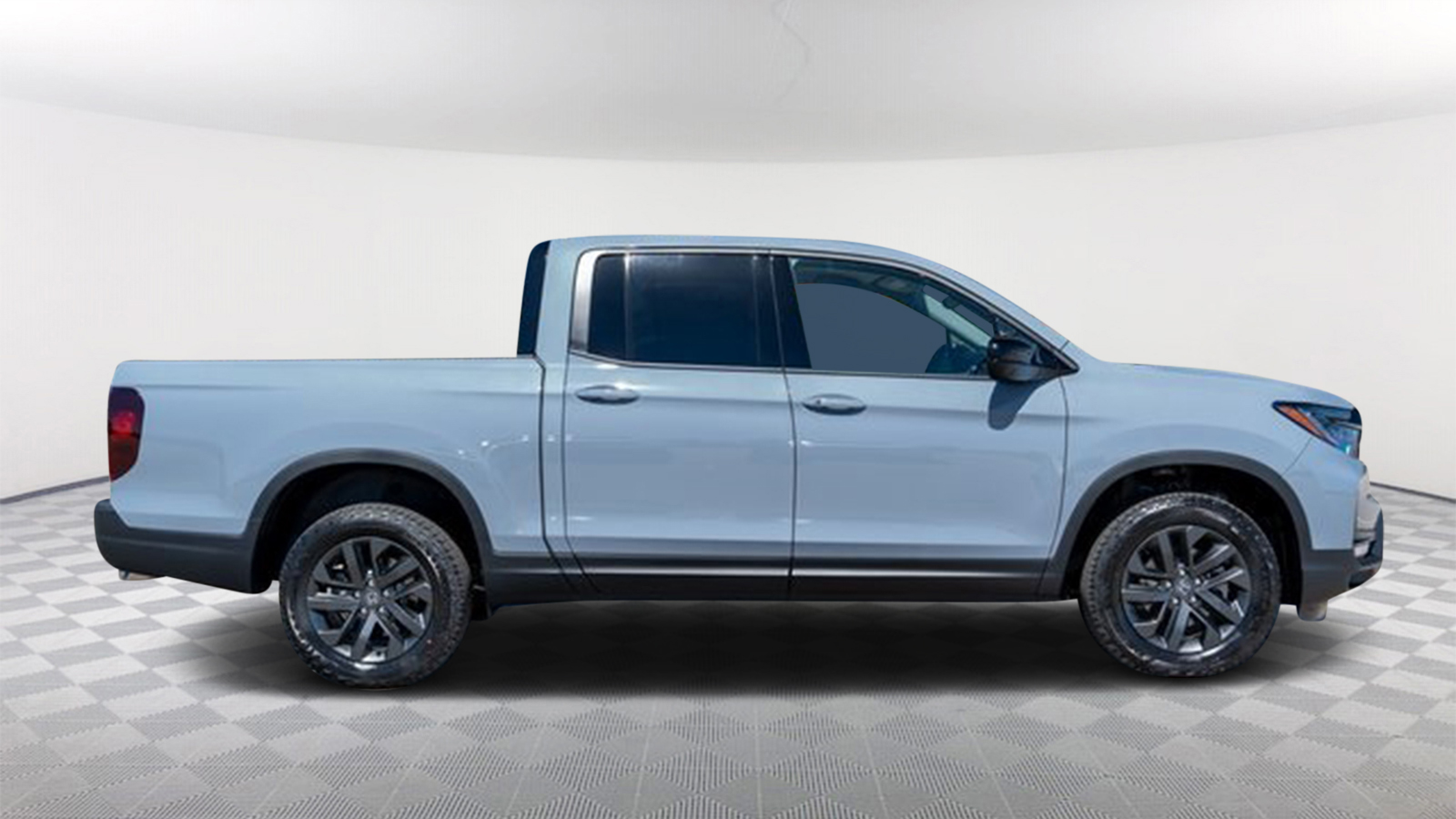 2025 Honda Ridgeline Sport 8