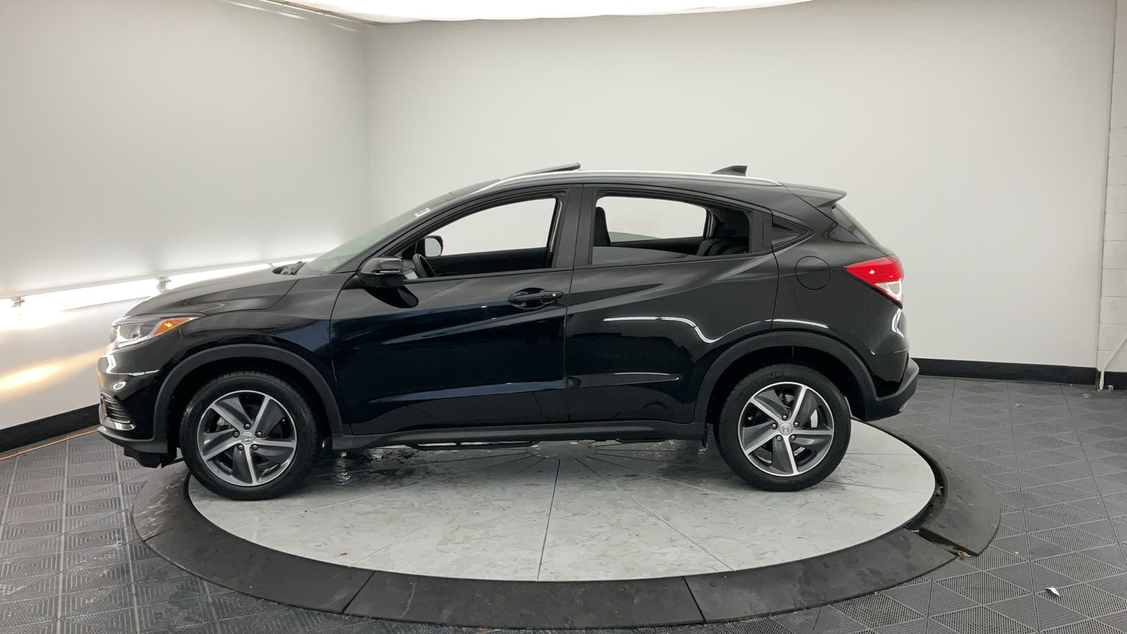 2022 Honda HR-V EX 9