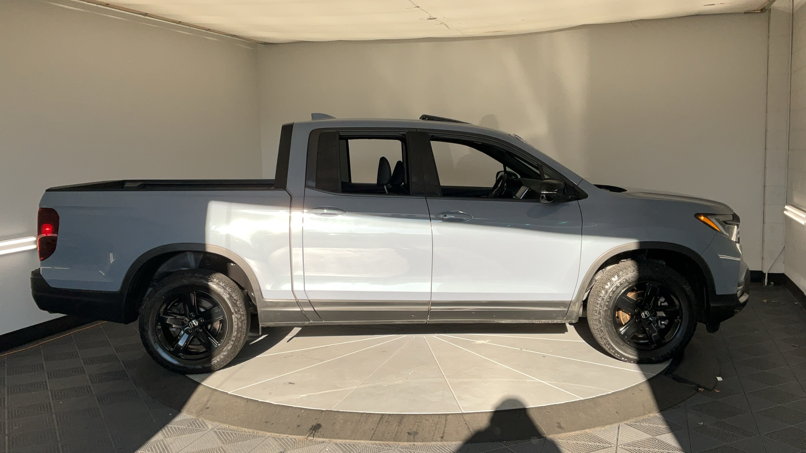 2022 Honda Ridgeline Black Edition 13