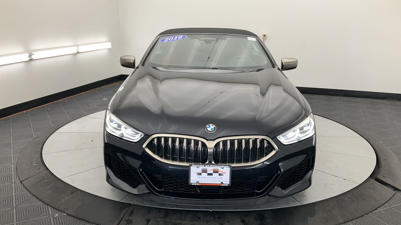 2019 BMW 8 Series M850i xDrive 17