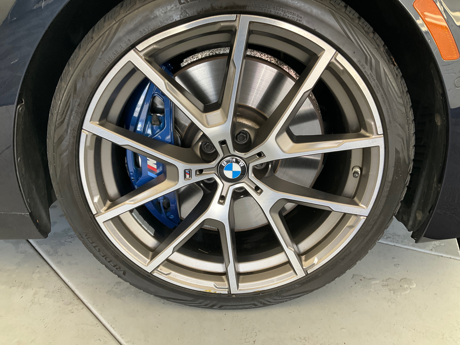 2019 BMW 8 Series M850i xDrive 36