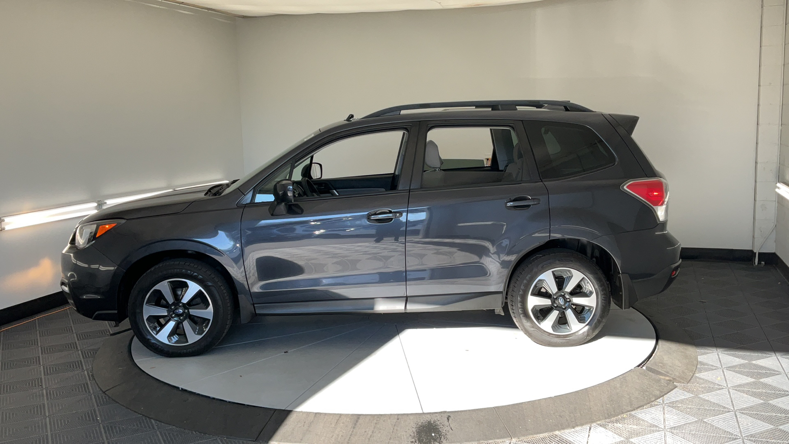 2018 Subaru Forester 2.5i Premium 9