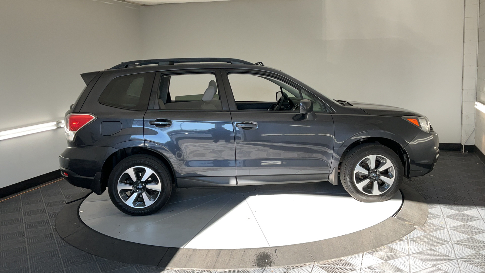 2018 Subaru Forester 2.5i Premium 13