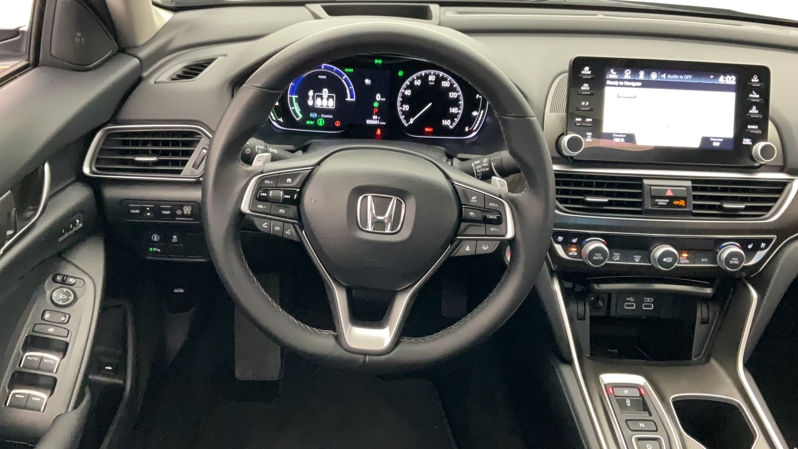 2022 Honda Accord Hybrid Touring 5