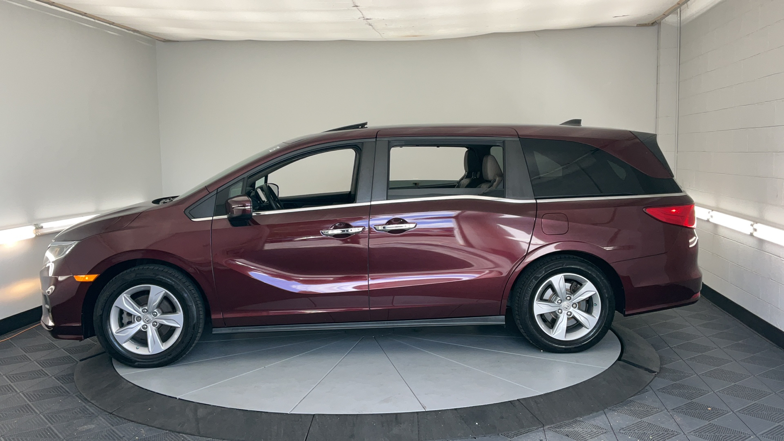 2019 Honda Odyssey EX-L 9