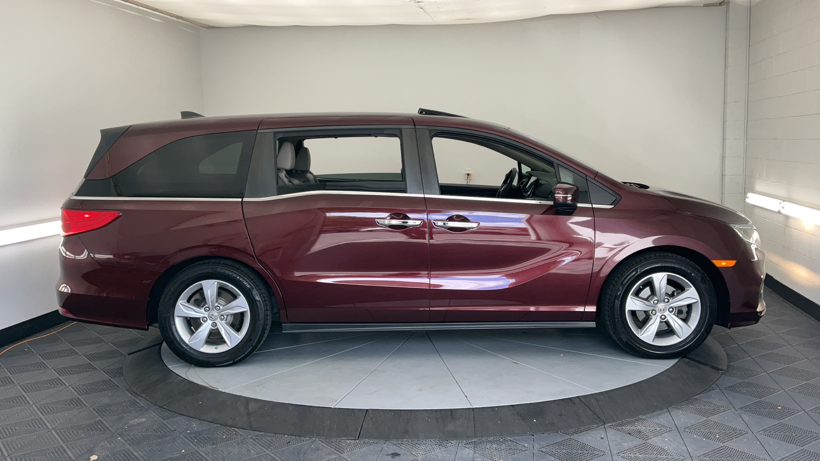 2019 Honda Odyssey EX-L 13