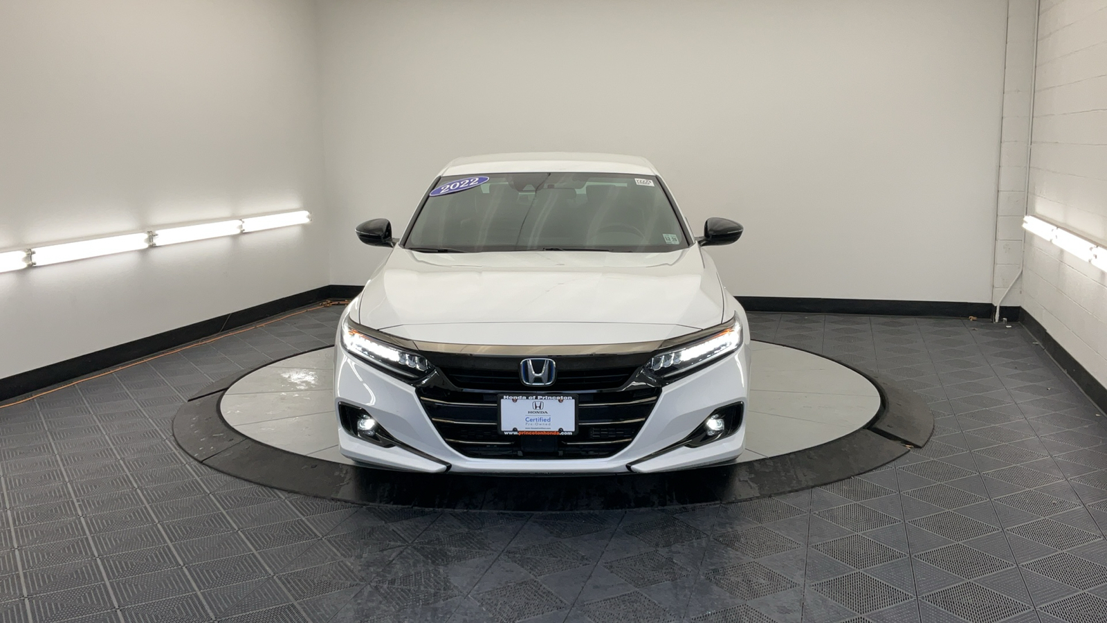 2022 Honda Accord Hybrid Sport 7