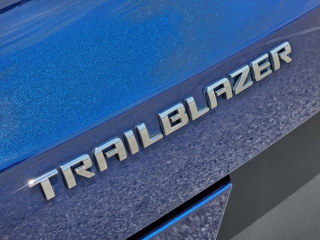 2023 Chevrolet Trailblazer LT 12