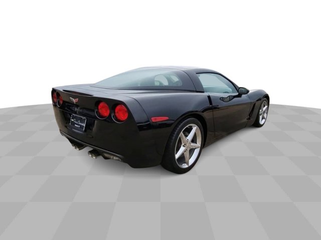 2011 Chevrolet Corvette w/1LT 8