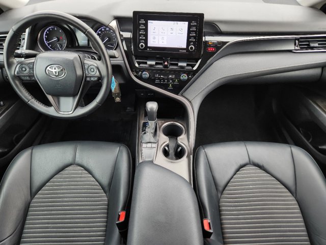 2022 Toyota Camry SE w/ Pre-Collision Alert 25