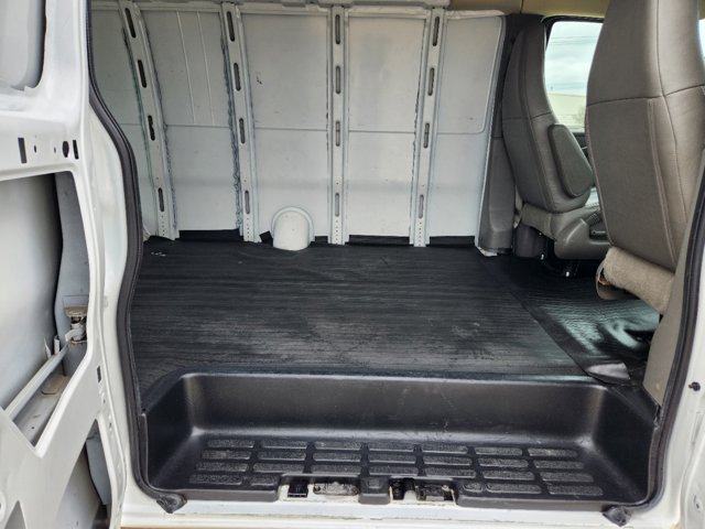 2021 Chevrolet Express Cargo Van w/ Power Windows/Locks & Keyless Entry 29