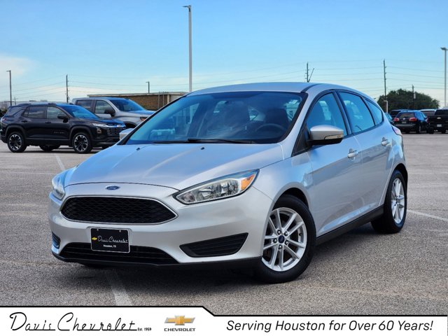 2015 Ford Focus SE 1