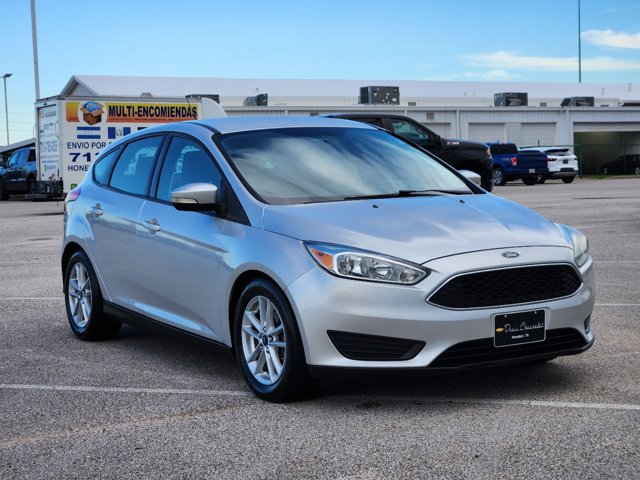 2015 Ford Focus SE 3