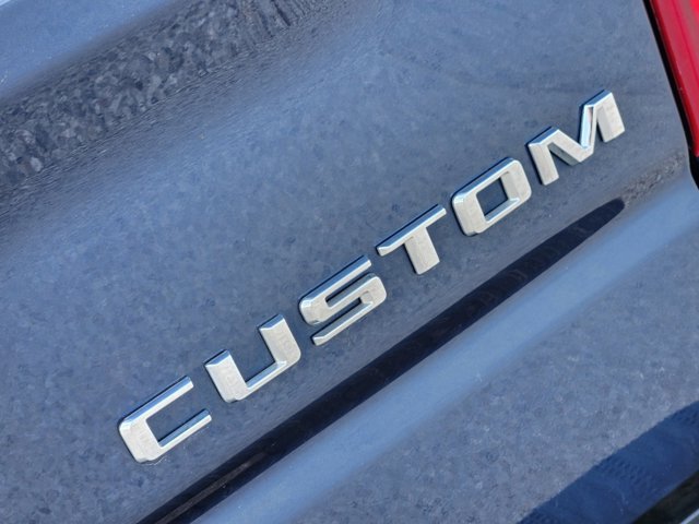 2022 Chevrolet Silverado 1500 Custom 13