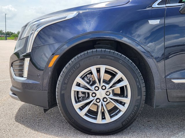 2021 Cadillac XT5 FWD Premium Luxury 8