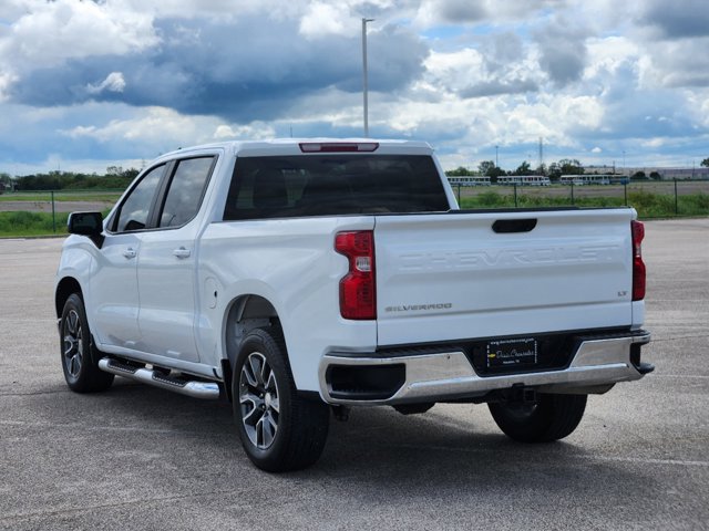 2023 Chevrolet Silverado 1500 LT 7