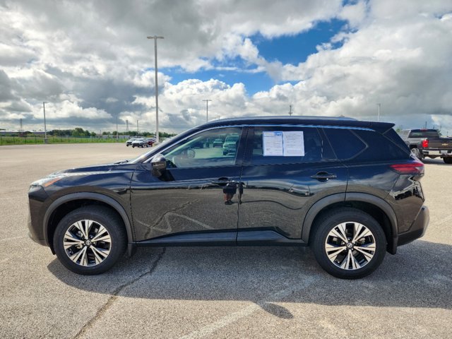 2021 Nissan Rogue SV 4