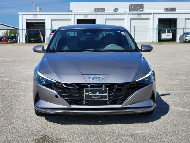 2023 Hyundai Elantra SEL 2