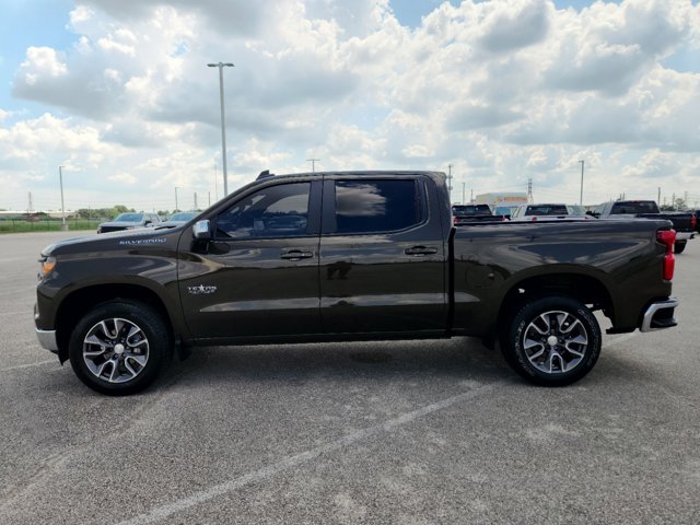 2023 Chevrolet Silverado 1500 LT 4