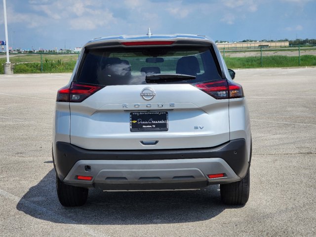 2023 Nissan Rogue SV 6