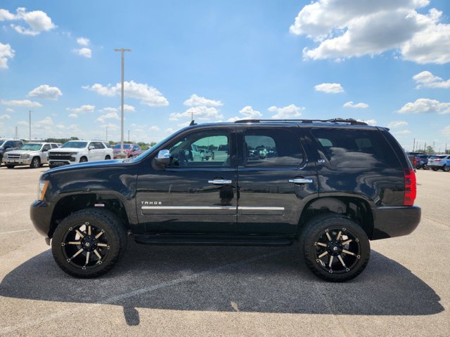 2011 Chevrolet Tahoe LTZ 4