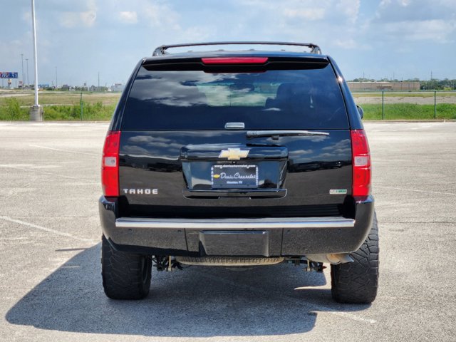 2011 Chevrolet Tahoe LTZ 6