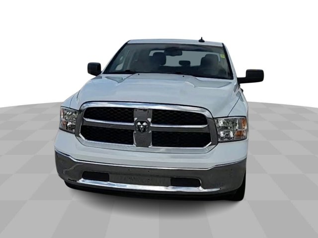 2023 Ram 1500 Classic SLT 3