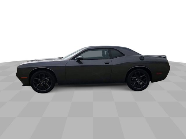 2022 Dodge Challenger SXT 5