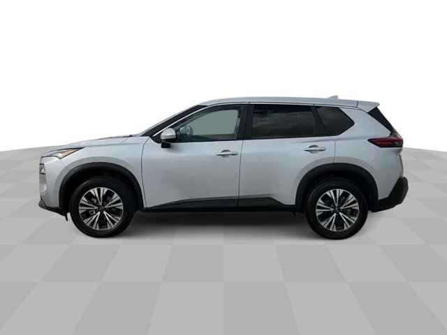 2023 Nissan Rogue SV 5