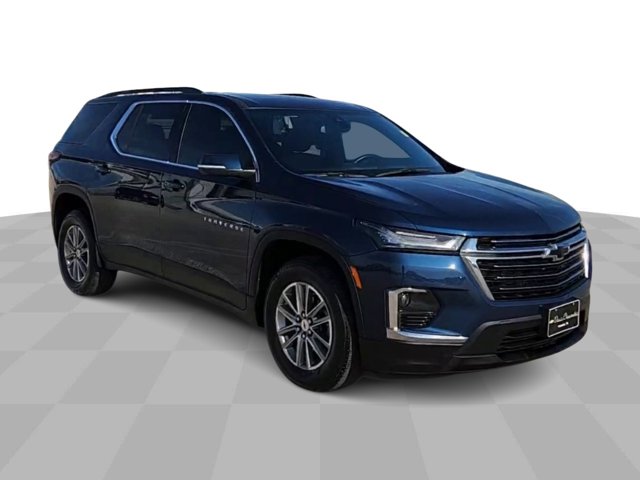 2023 Chevrolet Traverse LT Cloth 2