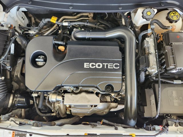 2020 Chevrolet Equinox LT 32